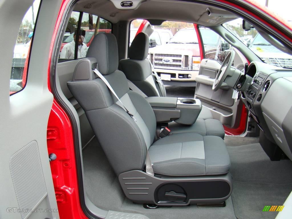 2007 F150 XLT Regular Cab - Bright Red / Medium Flint photo #12