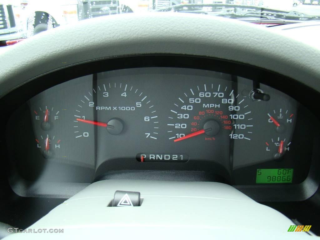 2007 F150 XLT Regular Cab - Bright Red / Medium Flint photo #19