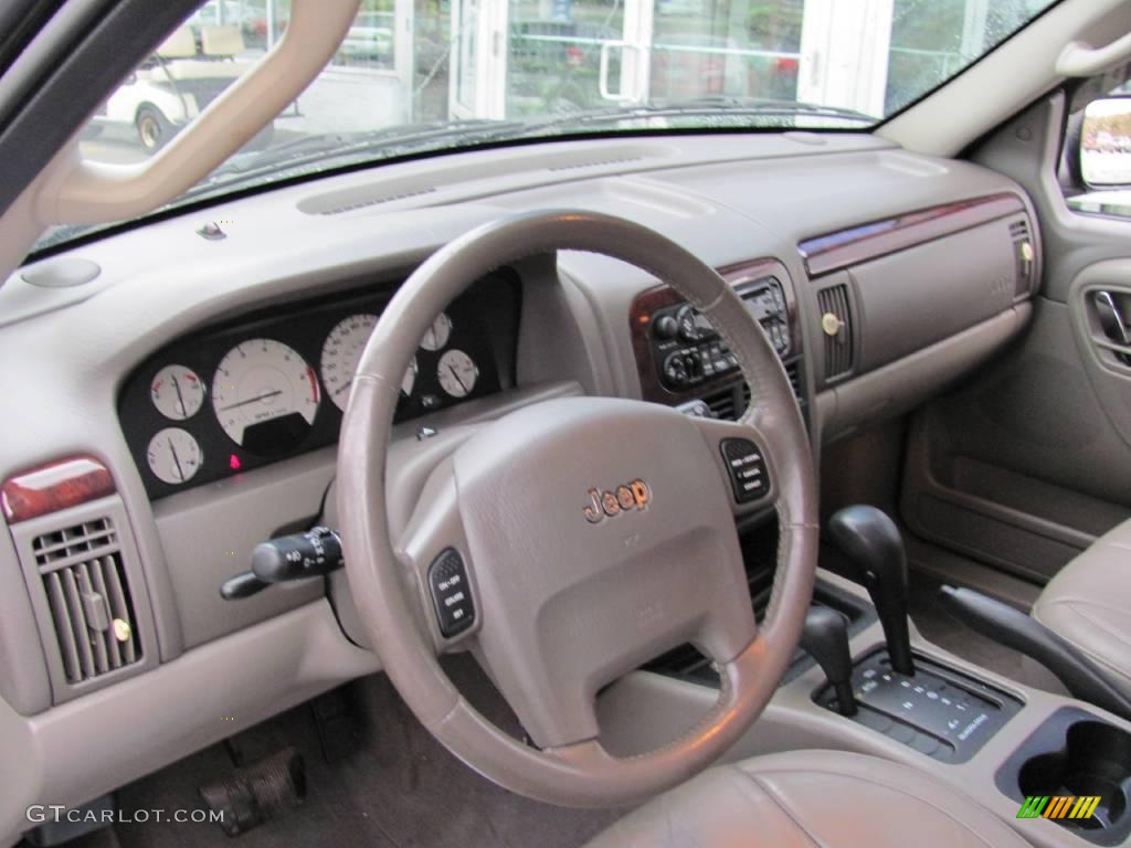 2004 Grand Cherokee Limited 4x4 - Onyx Green Pearl / Taupe photo #11