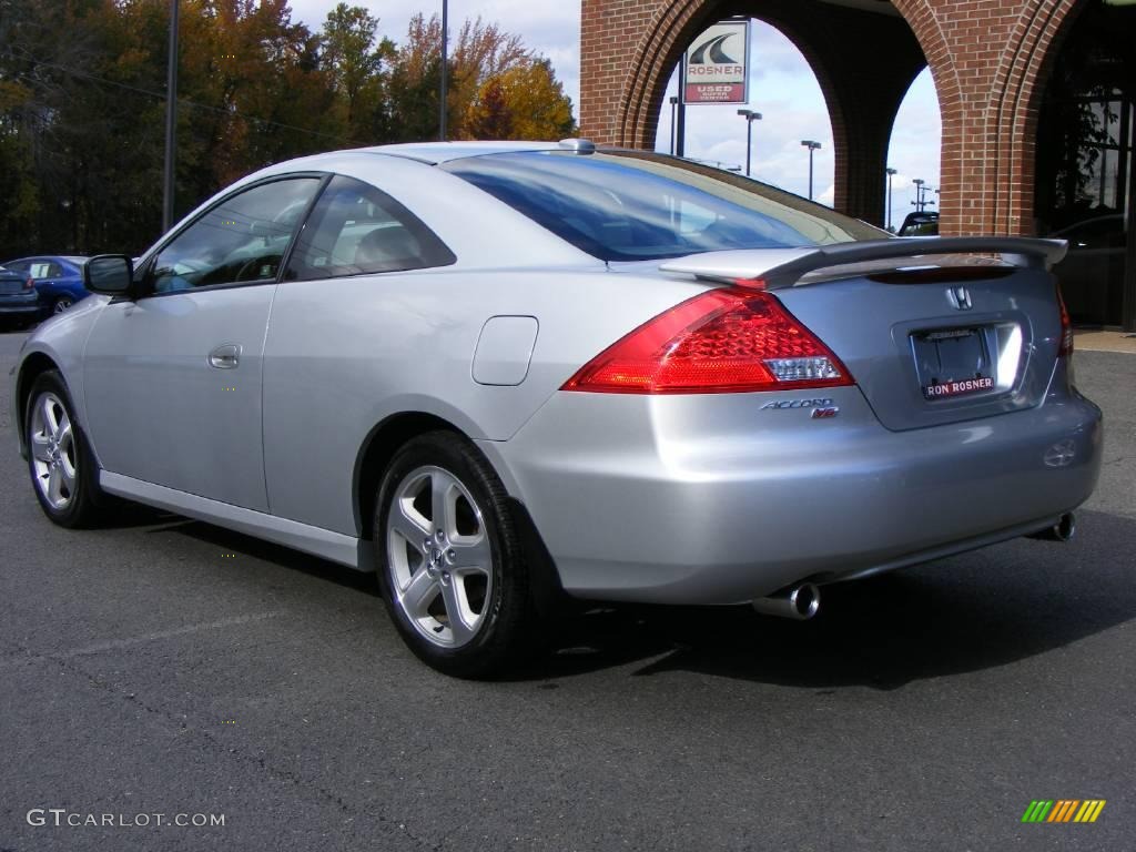 2006 Accord EX-L V6 Coupe - Alabaster Silver Metallic / Gray photo #4
