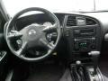 2004 Super Black Nissan Pathfinder SE 4x4  photo #15