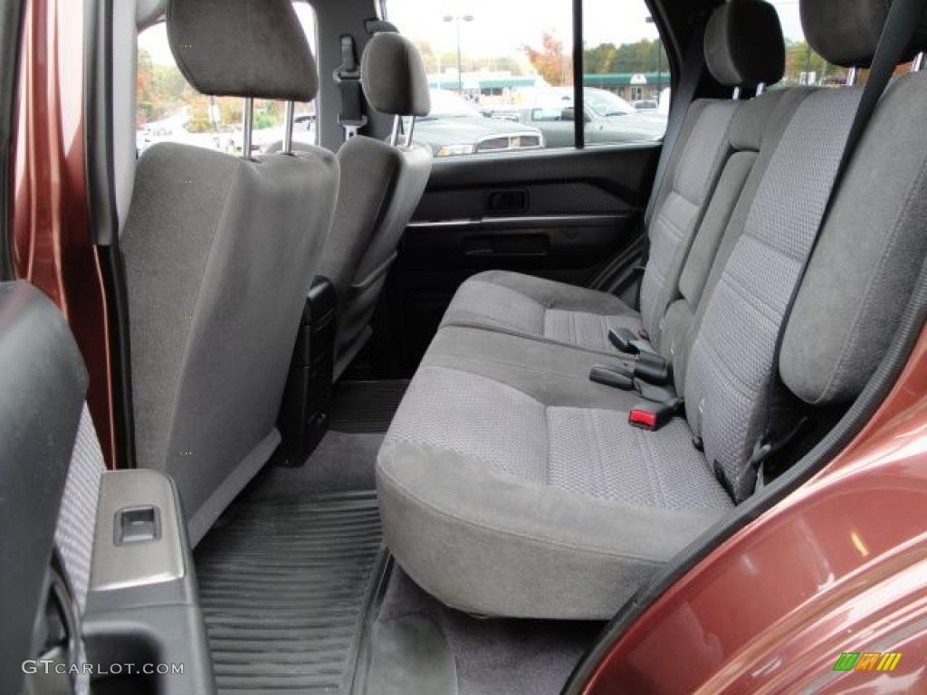 2004 Nissan Pathfinder SE 4x4 Rear Seat Photo #20631566