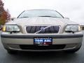 Ash Gold Metallic - V70 2.4 Photo No. 3
