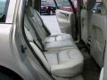 Ash Gold Metallic - V70 2.4 Photo No. 11