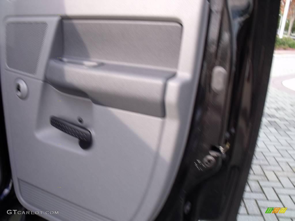 2007 Ram 1500 Sport Quad Cab - Brilliant Black Crystal Pearl / Medium Slate Gray photo #19