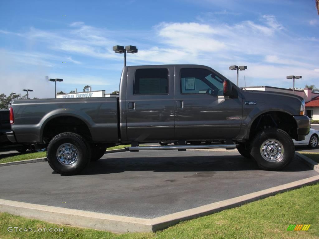 2004 F250 Super Duty XLT Crew Cab 4x4 - Dark Shadow Grey Metallic / Black photo #10