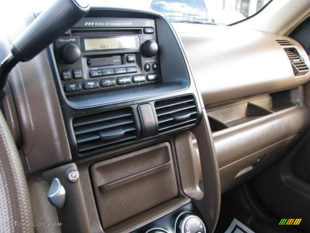 2002 CR-V EX 4WD - Taffeta White / Saddle photo #11