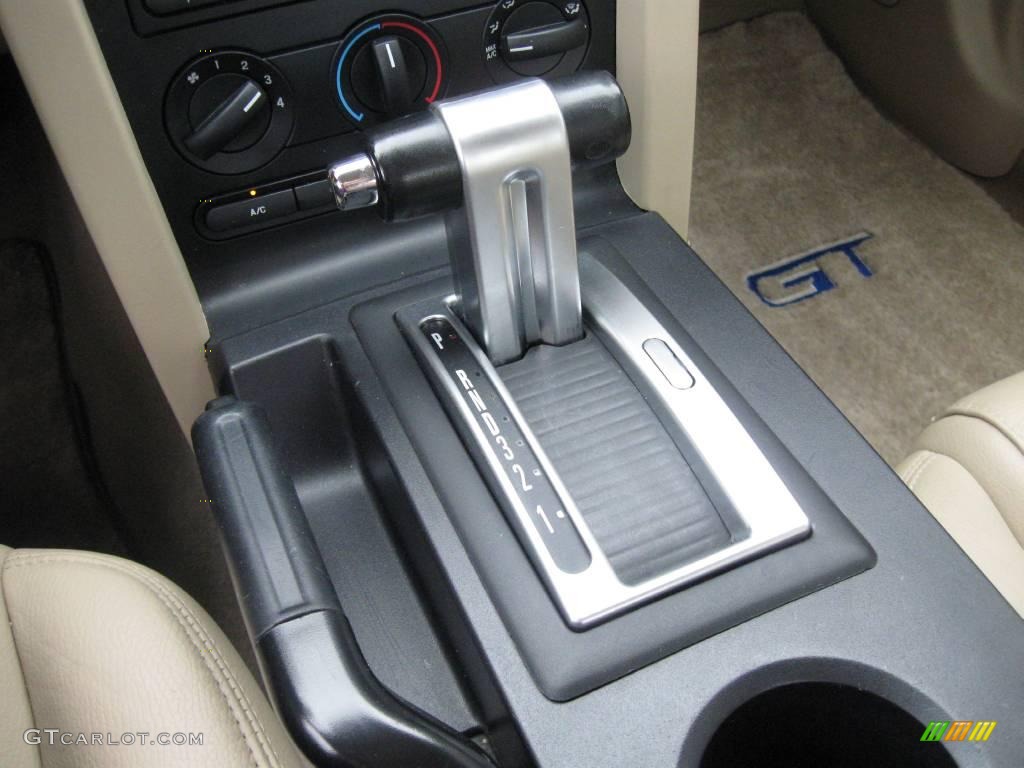 2006 Mustang GT Premium Coupe - Vista Blue Metallic / Light Parchment photo #25