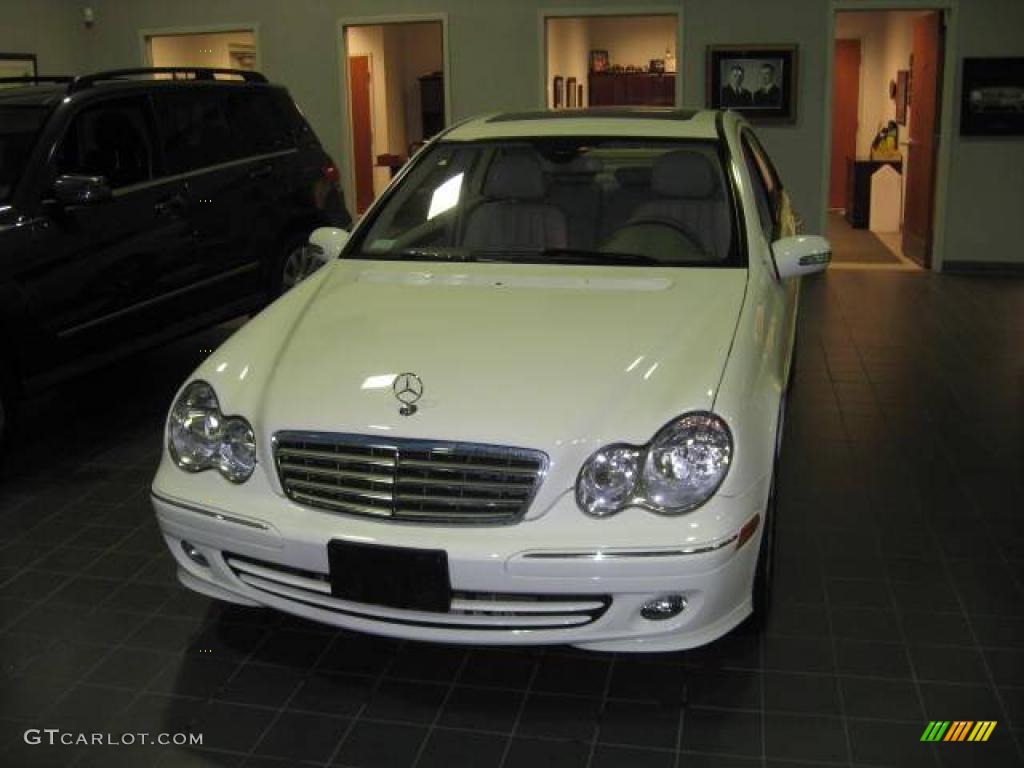Arctic White Mercedes-Benz C