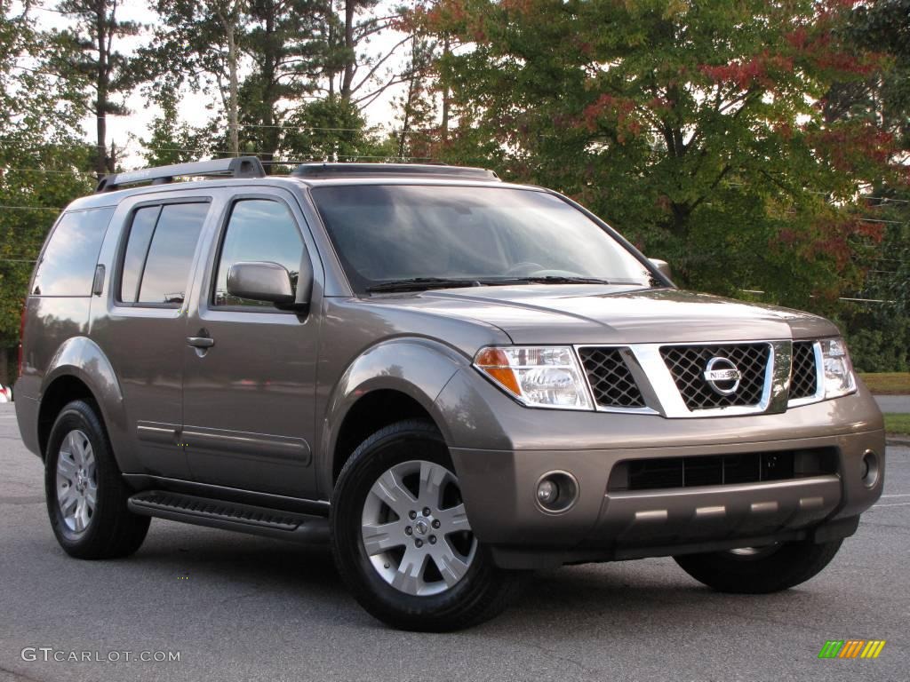 2006 Pathfinder LE - Granite Metallic / Desert photo #1