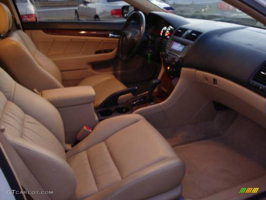 2006 Accord EX V6 Coupe - Taffeta White / Ivory photo #8