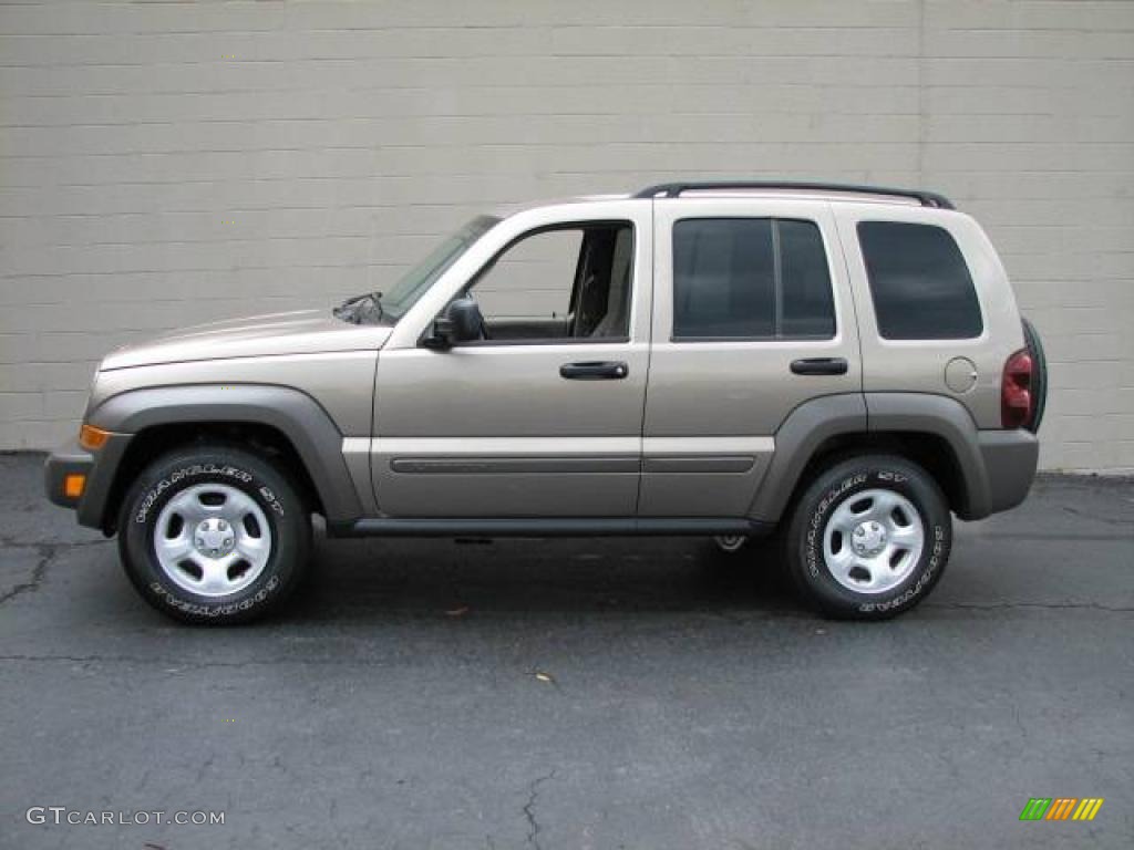 2007 Liberty Sport - Jeep Green Metallic / Khaki photo #1