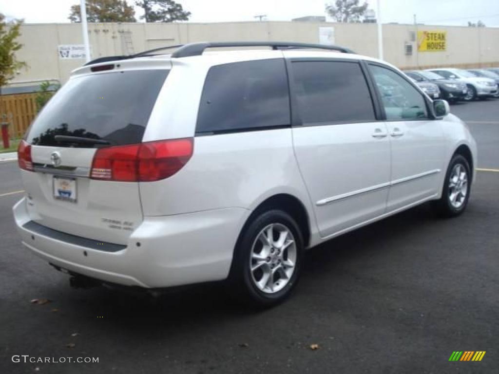 2004 Sienna XLE AWD - Natural White / Fawn Beige photo #6