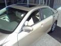 Desert Sand Mica - Camry LE V6 Photo No. 20
