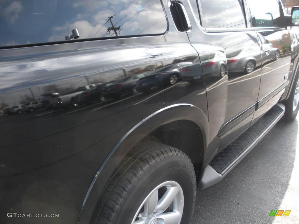 2008 Armada SE 4x4 - Galaxy Black / Charcoal photo #6