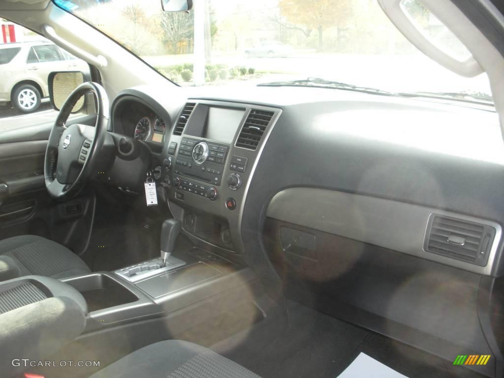 2008 Armada SE 4x4 - Galaxy Black / Charcoal photo #17