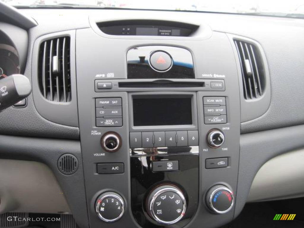 2010 Forte EX - Bronze / Stone photo #9