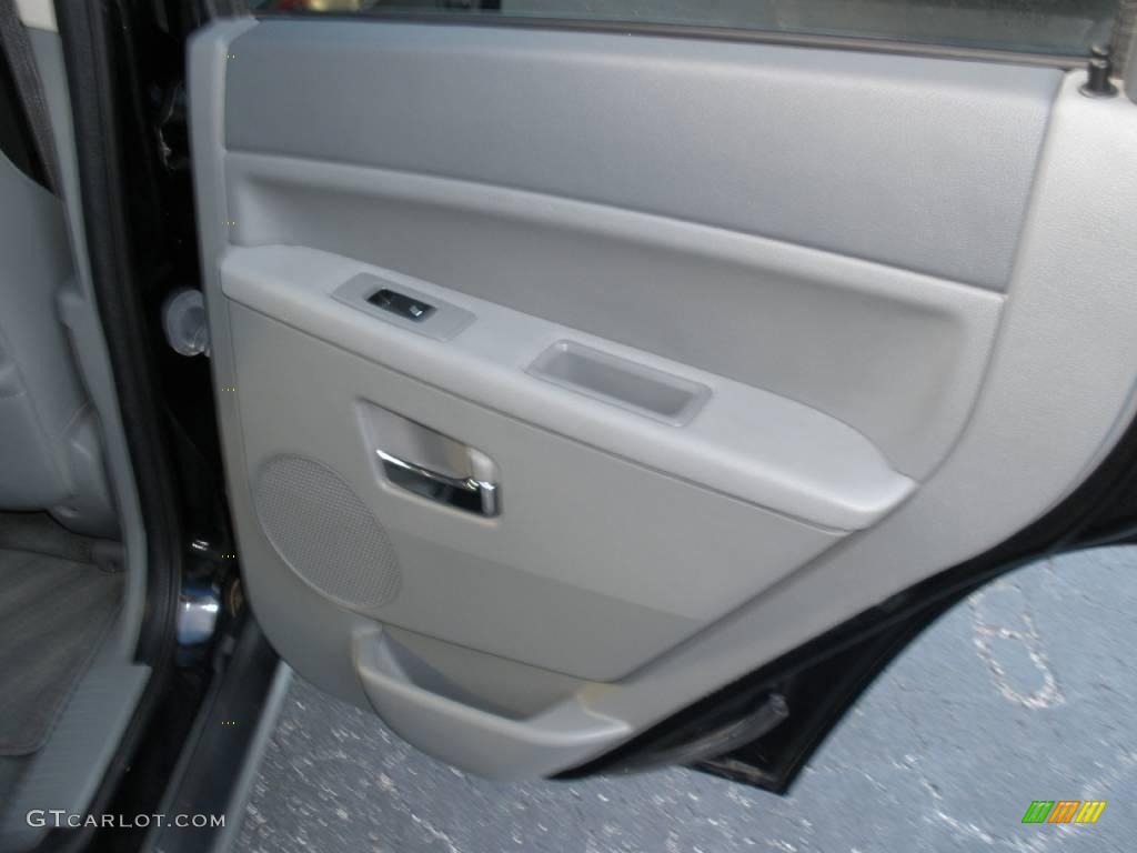 2007 Grand Cherokee Limited - Black / Medium Slate Gray photo #15