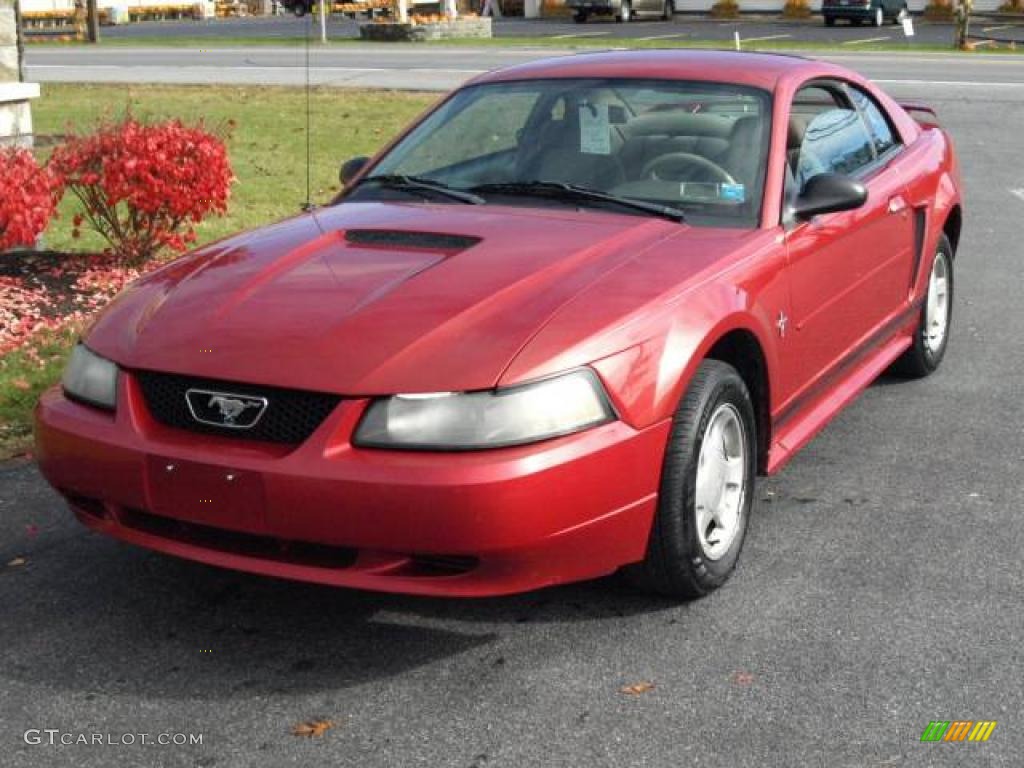 2001 Mustang V6 Coupe - Laser Red Metallic / Medium Parchment photo #2