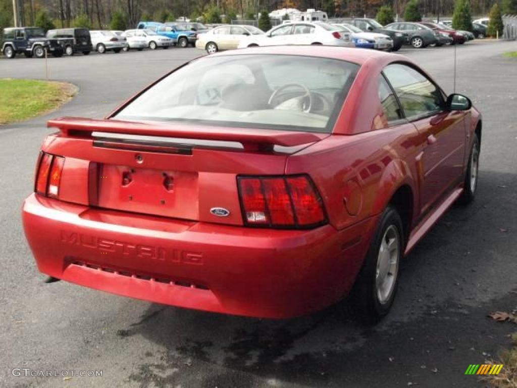 2001 Mustang V6 Coupe - Laser Red Metallic / Medium Parchment photo #4