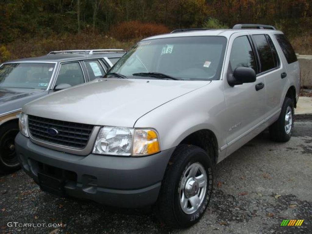 2002 Explorer XLS 4x4 - Silver Birch Metallic / Graphite photo #1