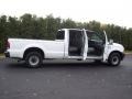 Oxford White - F350 Super Duty XL Crew Cab Photo No. 23