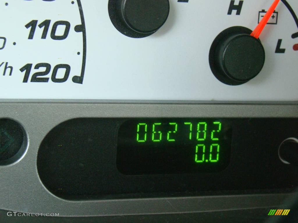 2005 Explorer Sport Trac XLS - Bright Red / Medium Dark Flint photo #19