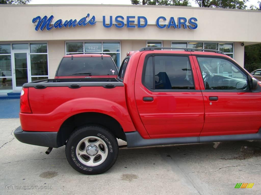 2005 Explorer Sport Trac XLS - Bright Red / Medium Dark Flint photo #26