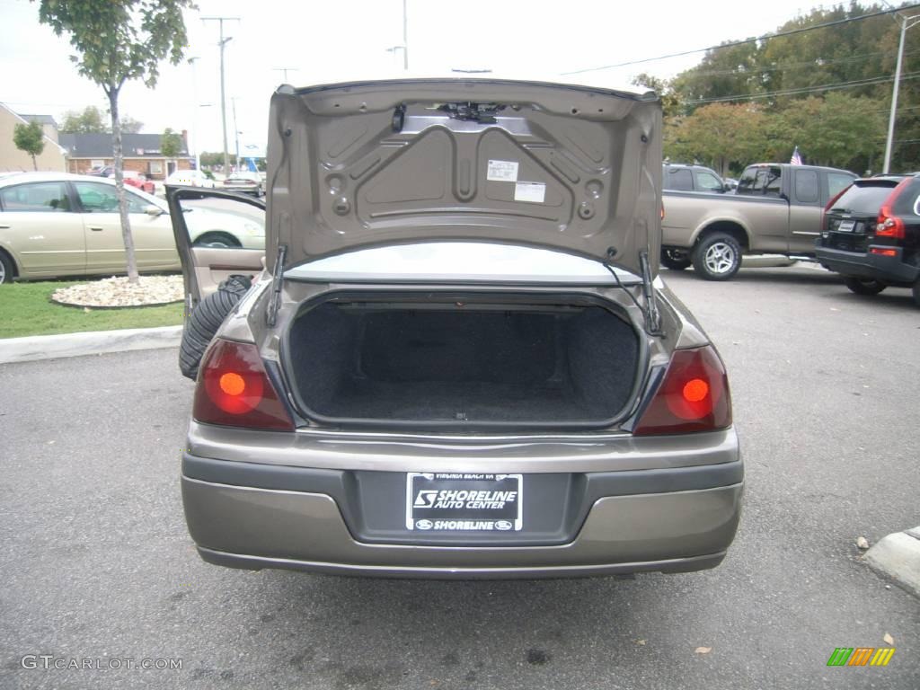 2002 Impala  - Medium Bronzemist Metallic / Neutral photo #9