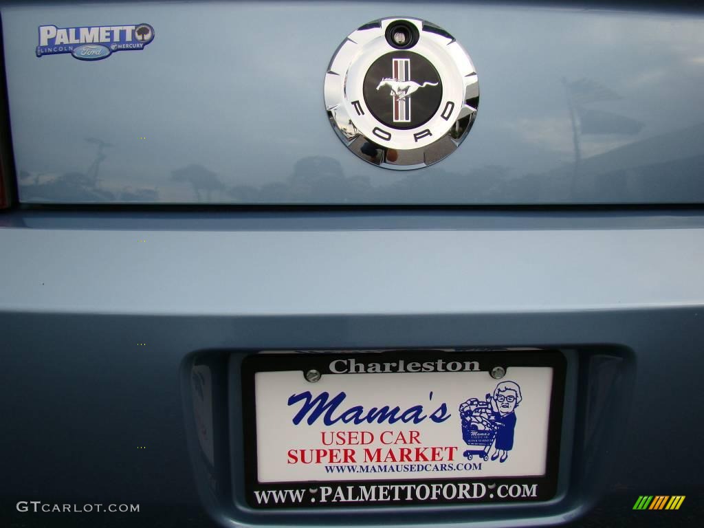 2007 Mustang V6 Premium Convertible - Windveil Blue Metallic / Medium Parchment photo #23