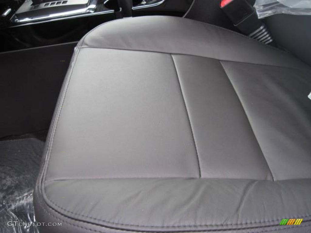 2010 Escape XLT V6 Sport Package 4WD - Ingot Silver Metallic / Charcoal Black photo #8