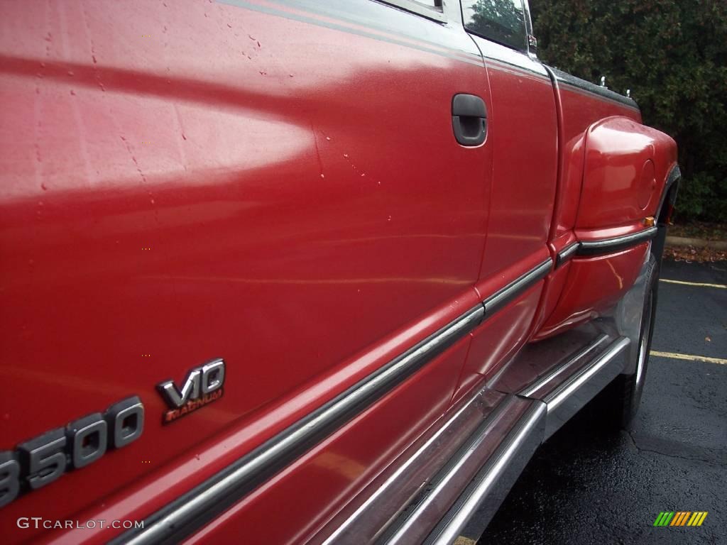 1996 Ram 3500 Laramie Extended Cab Dually 4x4 - Colorado Red / Gray photo #21