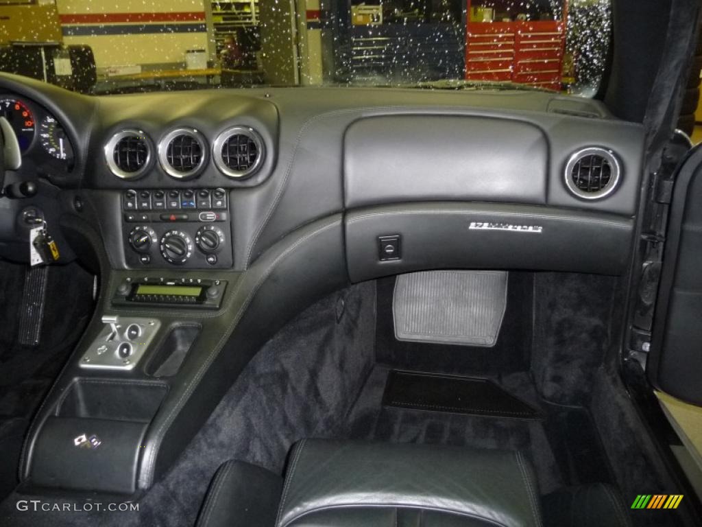 2002 575M Maranello F1 - Silver / Black photo #15