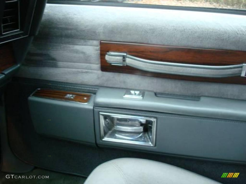 1988 Chevrolet Caprice Classic Wagon Door Panel Photos