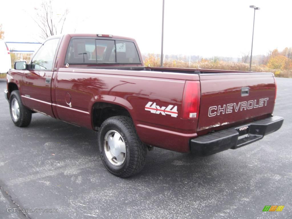 1997 C/K K1500 Regular Cab 4x4 - Dark Toreador Red Metallic / Medium Dark Pewter photo #4