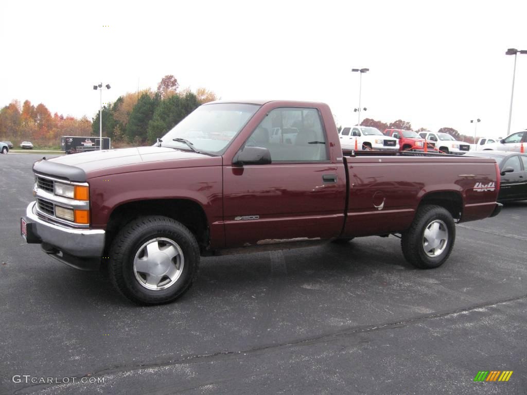 1997 C/K K1500 Regular Cab 4x4 - Dark Toreador Red Metallic / Medium Dark Pewter photo #6