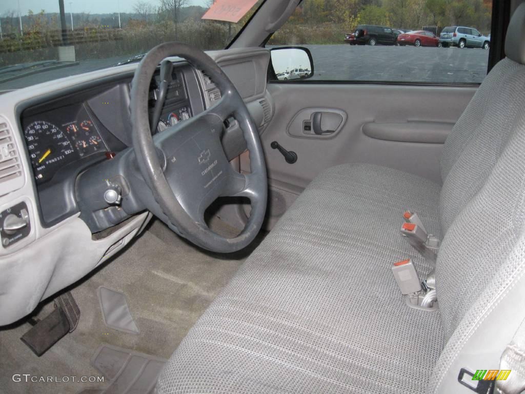 1997 C/K K1500 Regular Cab 4x4 - Dark Toreador Red Metallic / Medium Dark Pewter photo #7