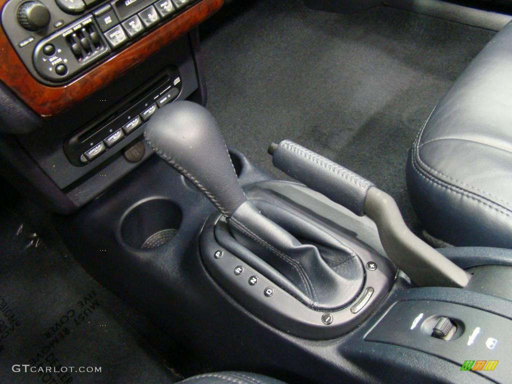 2002 Sebring Limited Convertible - Sterling Blue Satin Glow / Deep Royal Blue photo #10