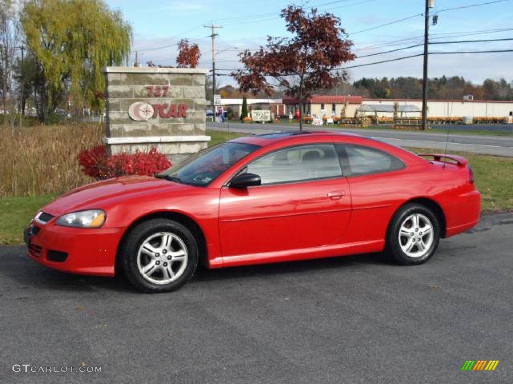 2004 Stratus SXT Coupe - Indy Red / Dark Slate Gray photo #1