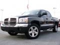 Brilliant Black Crystal Pearl - Dakota Laramie Quad Cab 4x4 Photo No. 5