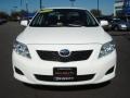 Super White - Corolla LE Photo No. 8