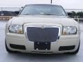 2006 Linen Gold Metallic Chrysler 300   photo #2