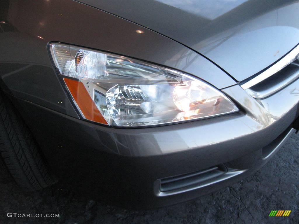 2006 Accord EX Sedan - Carbon Bronze Pearl / Black photo #5