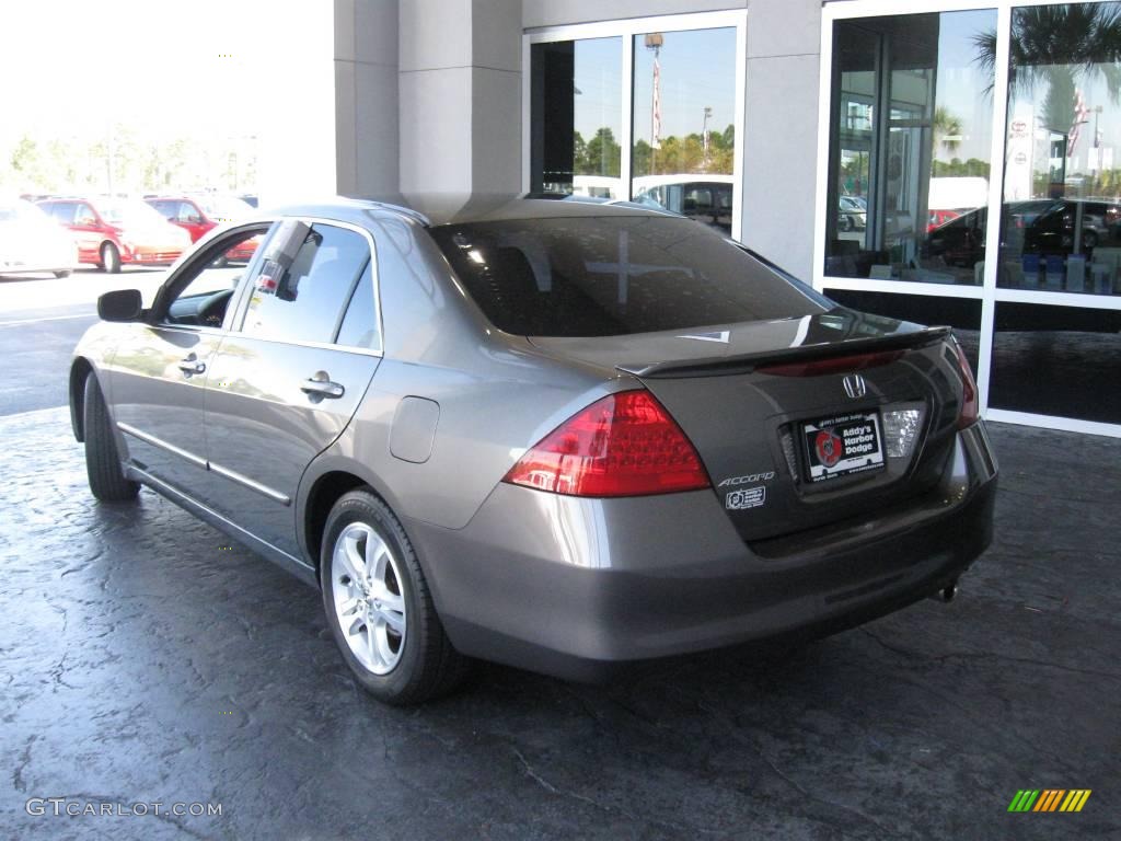 2006 Accord EX Sedan - Carbon Bronze Pearl / Black photo #7