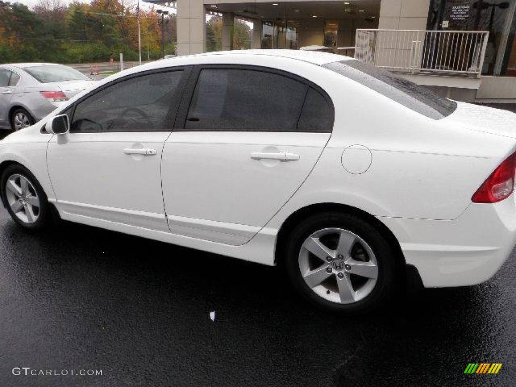 2007 Civic EX Sedan - Taffeta White / Ivory photo #2