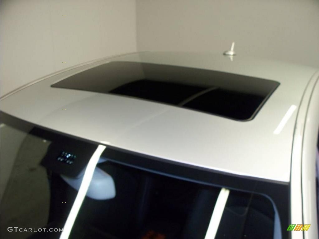 2008 E 350 4Matic Sedan - Iridium Silver Metallic / Black photo #19