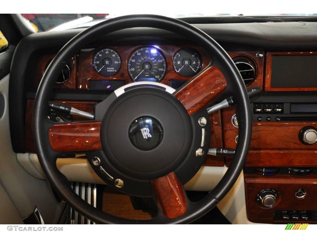 2008 Rolls-Royce Phantom Drophead Coupe Standard Phantom Drophead Coupe Model Light Creme Steering Wheel Photo #20743351