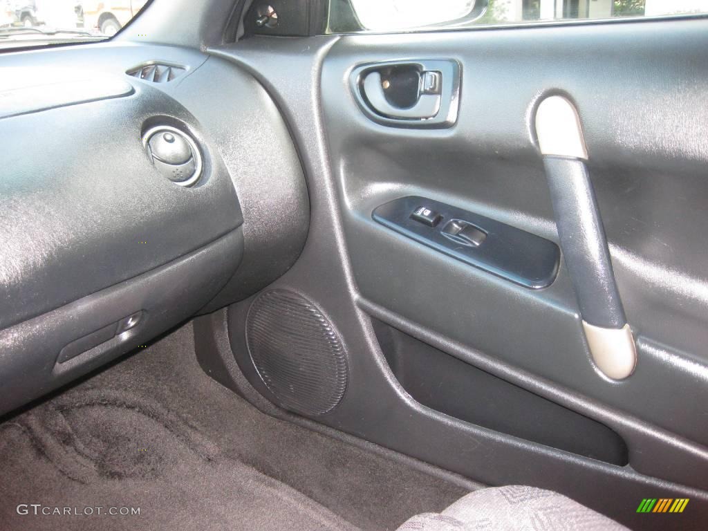 2002 Eclipse RS Coupe - Titanium Pearl / Black photo #15