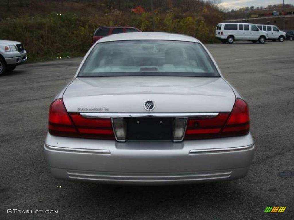 2004 Grand Marquis GS - Silver Birch Metallic / Light Flint photo #4