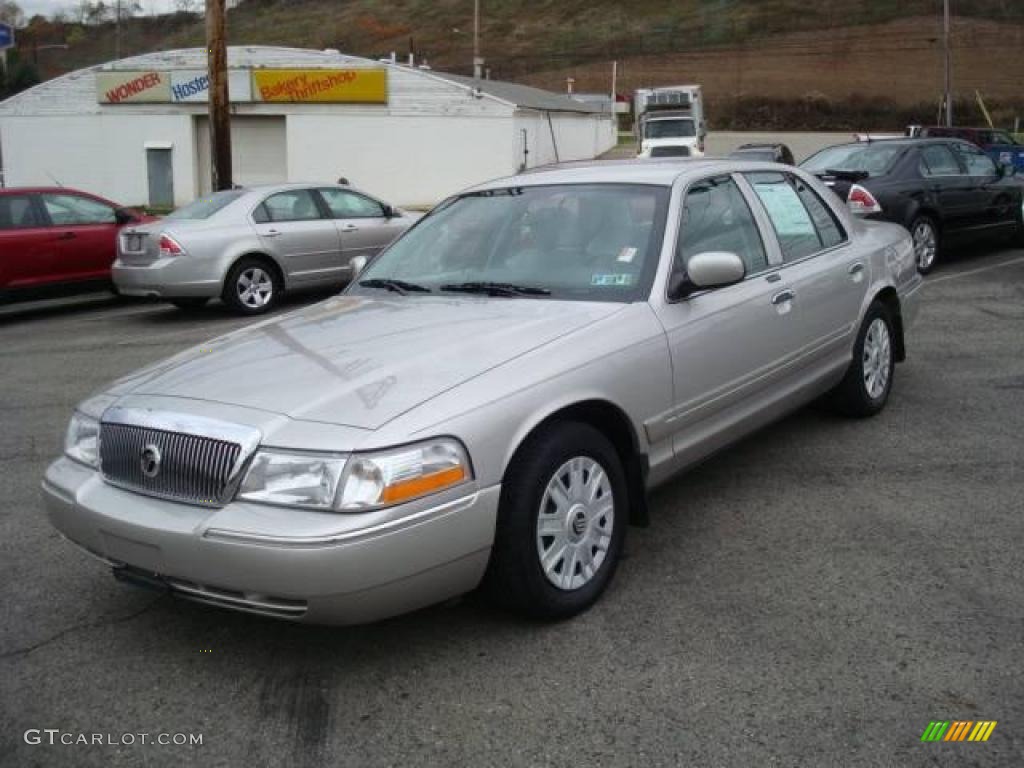 2004 Grand Marquis GS - Silver Birch Metallic / Light Flint photo #7